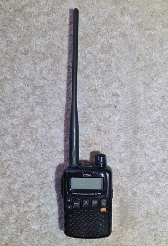 Icom handheld receiver - ic-r5,